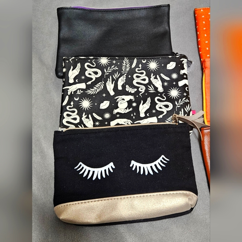 Charming Eyelash and Patterned Clutch Set